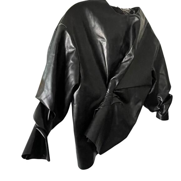 A.W.A.K.E. Mode Asymmetric Gathered Vegan Leather Top in Black Size Small - Picture 3 of 11